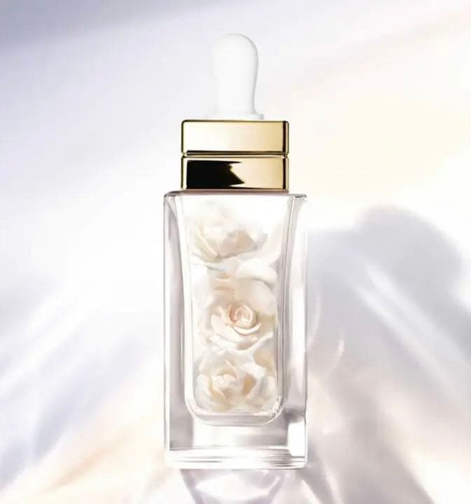 【新品】DIOR プレステージホワイトラ ソリューション ルミエールライトセラム