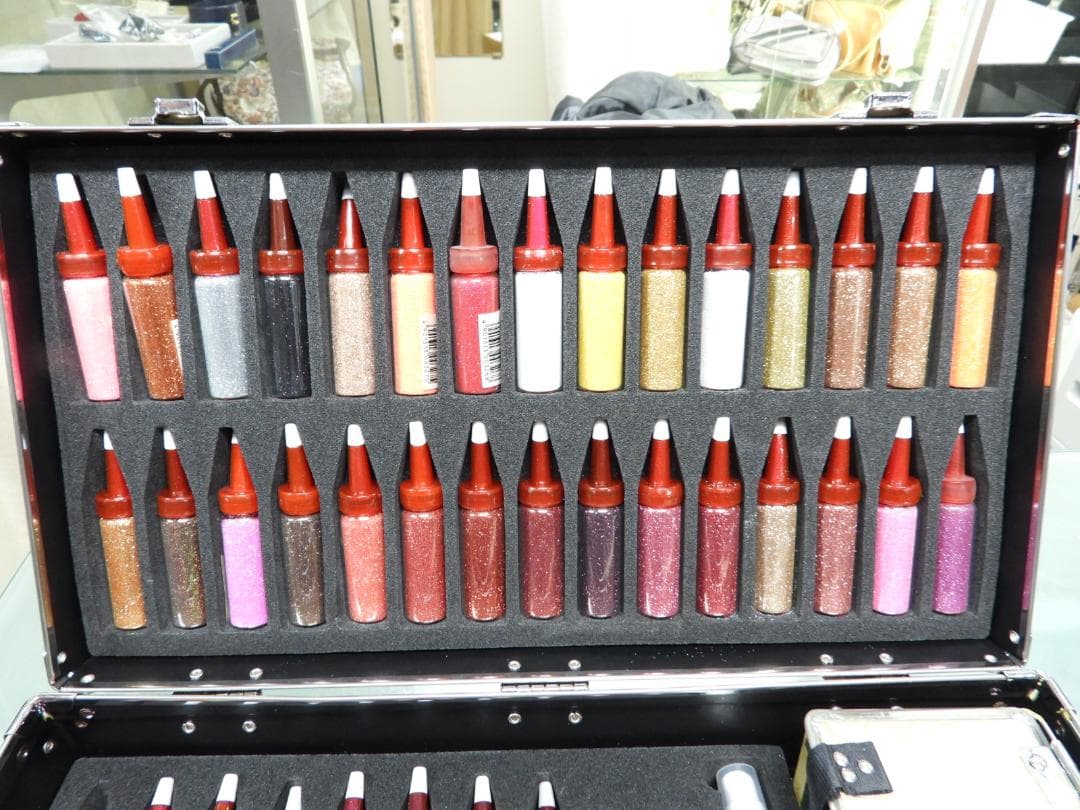 nuscenaボディージュエリーアートセット70色ダイヤモンドパウダーグリッター