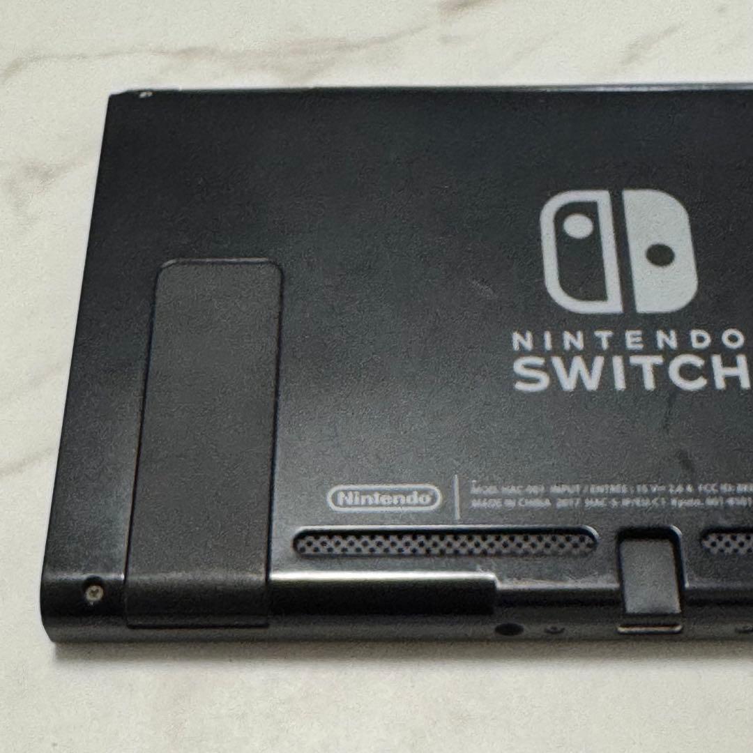 2017年度　Nintendo Switch ニンテンドー　スイッチ　本体のみ
