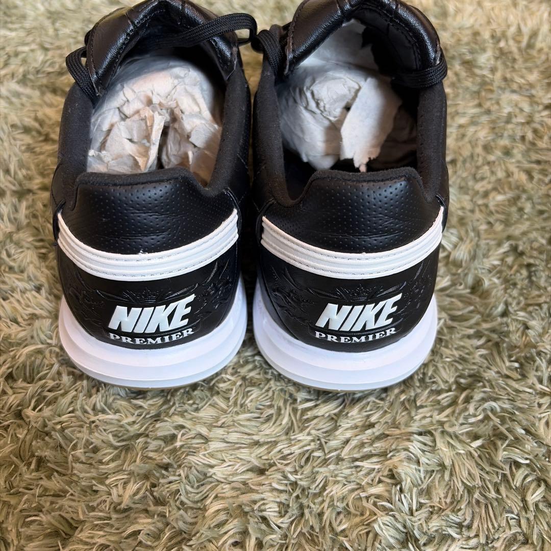 Nike フットサルシューズ　プレミアサラⅢ IC 25cm US7