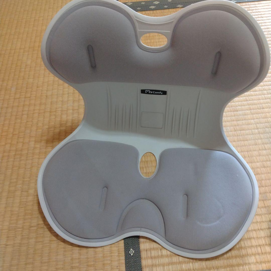 My Comfy マイコンフィ 骨盤矯正 赤とグレー　3つ　セット