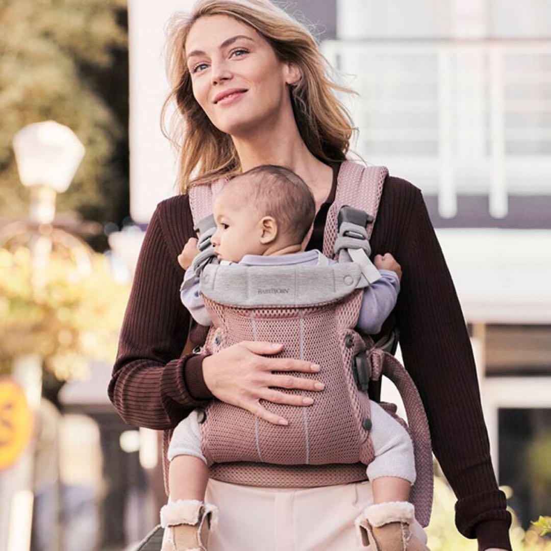 美品 BabyBjorn ベビービョルン ベビーキャリア ハーモニー ピンク