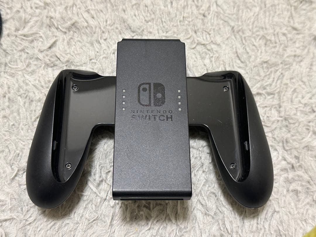 Nintendo Switch 本体 美品 ケース付　ネオンレッド/ネオンブルー