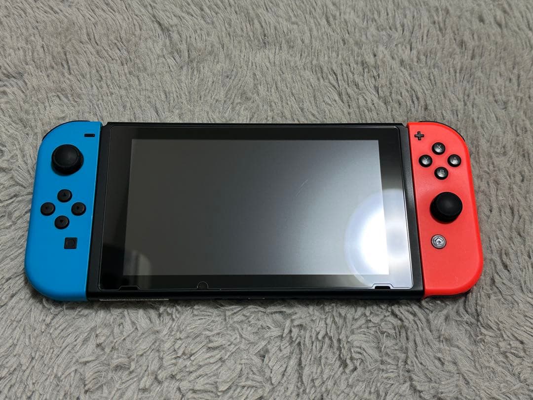 Nintendo Switch 本体 美品 ケース付　ネオンレッド/ネオンブルー