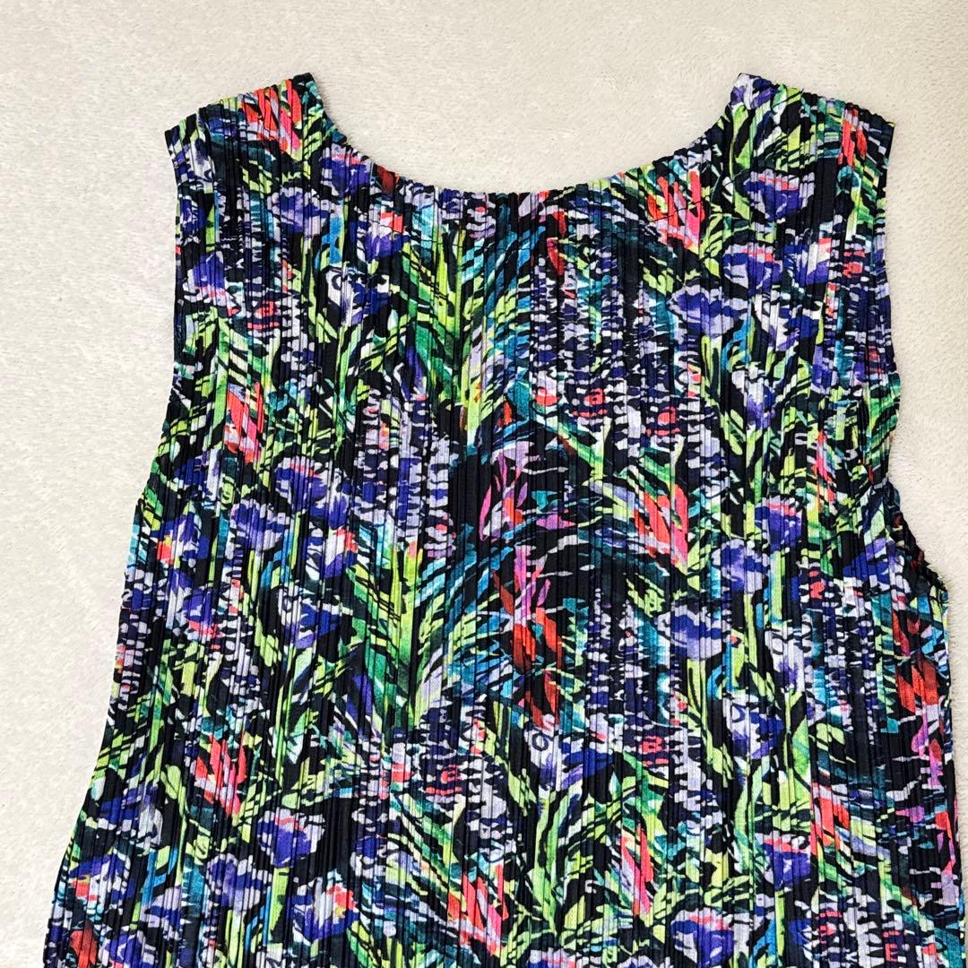 極美品✨PLEATS PLEASE 花柄　ワンピース　フレア　プリーツ　XL