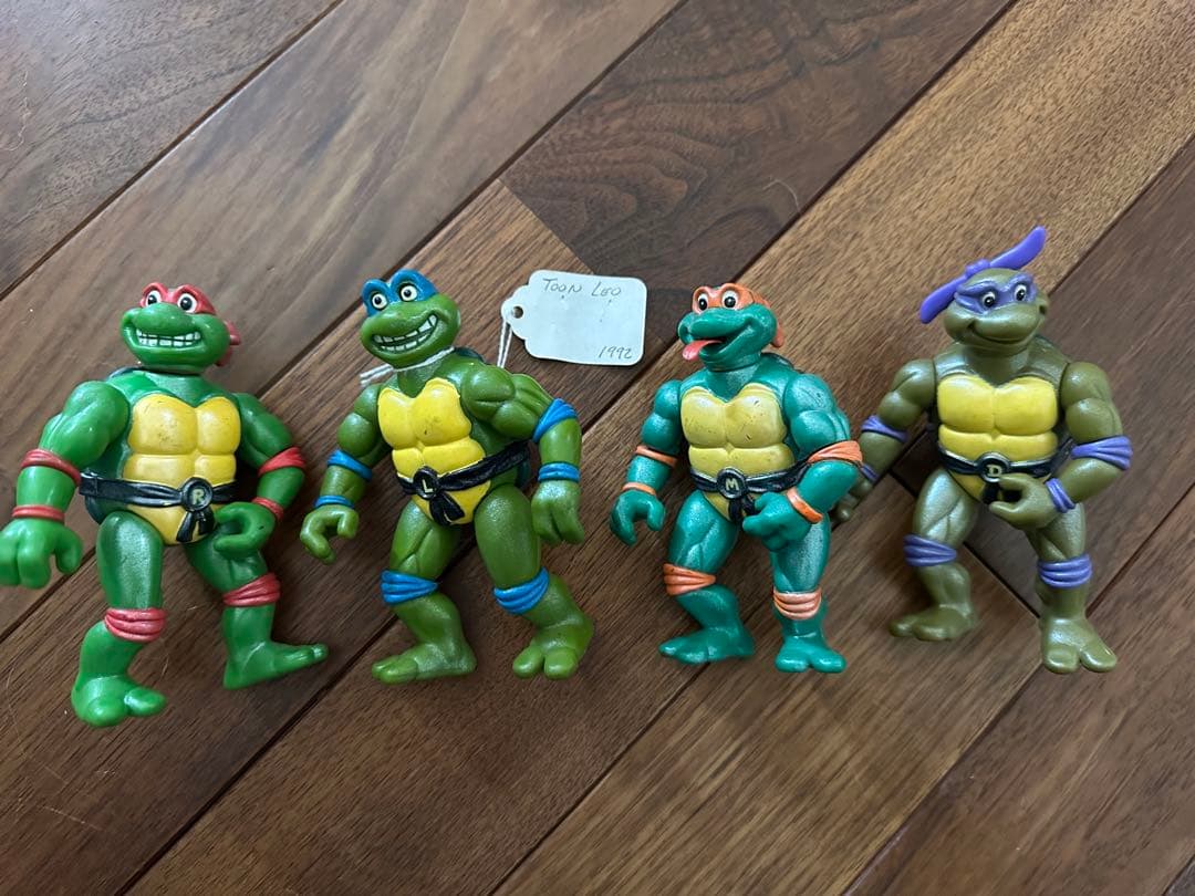 TMNT タートルズ　トゥーン　4体セット