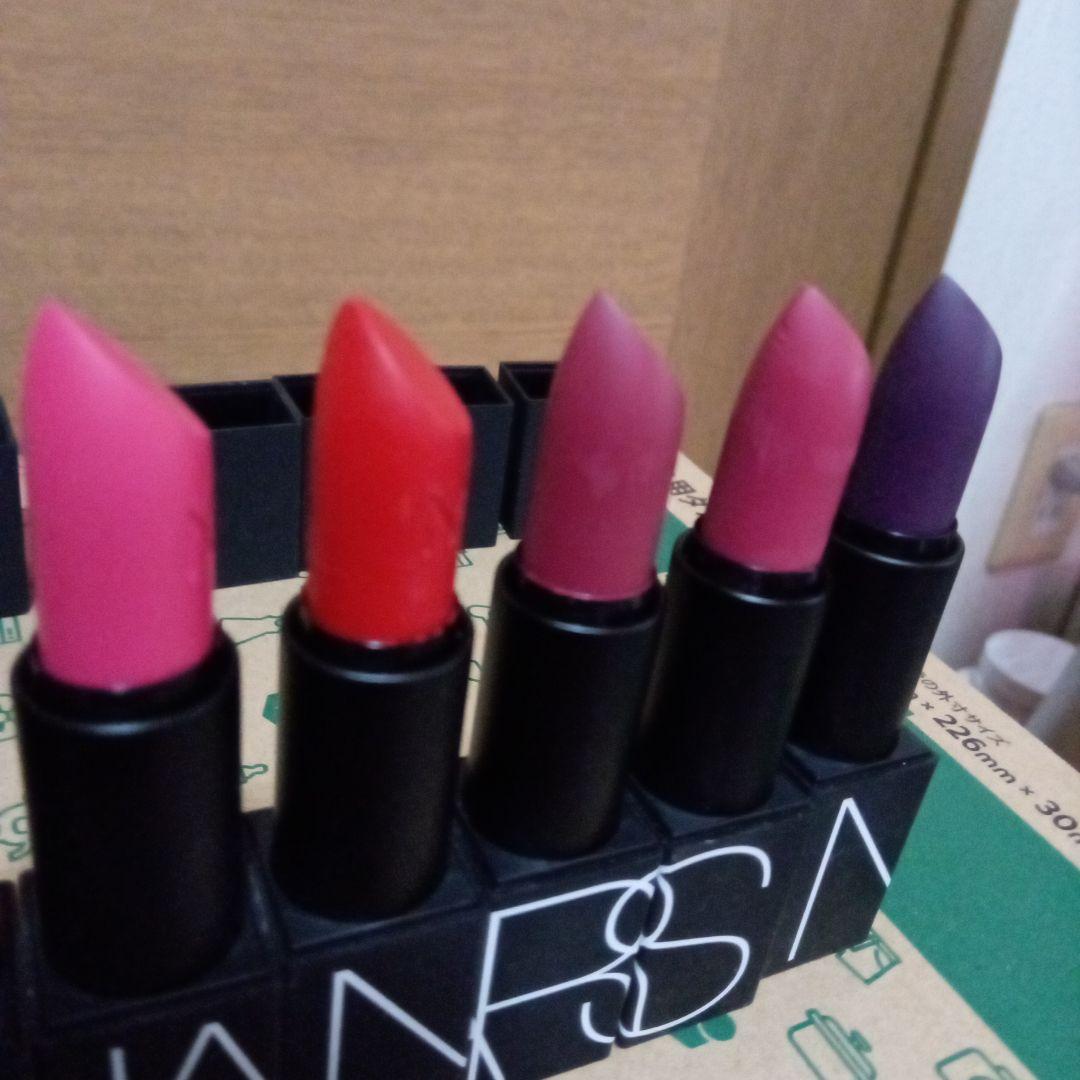 NARS ライトリフレクティング ファンデーション各種