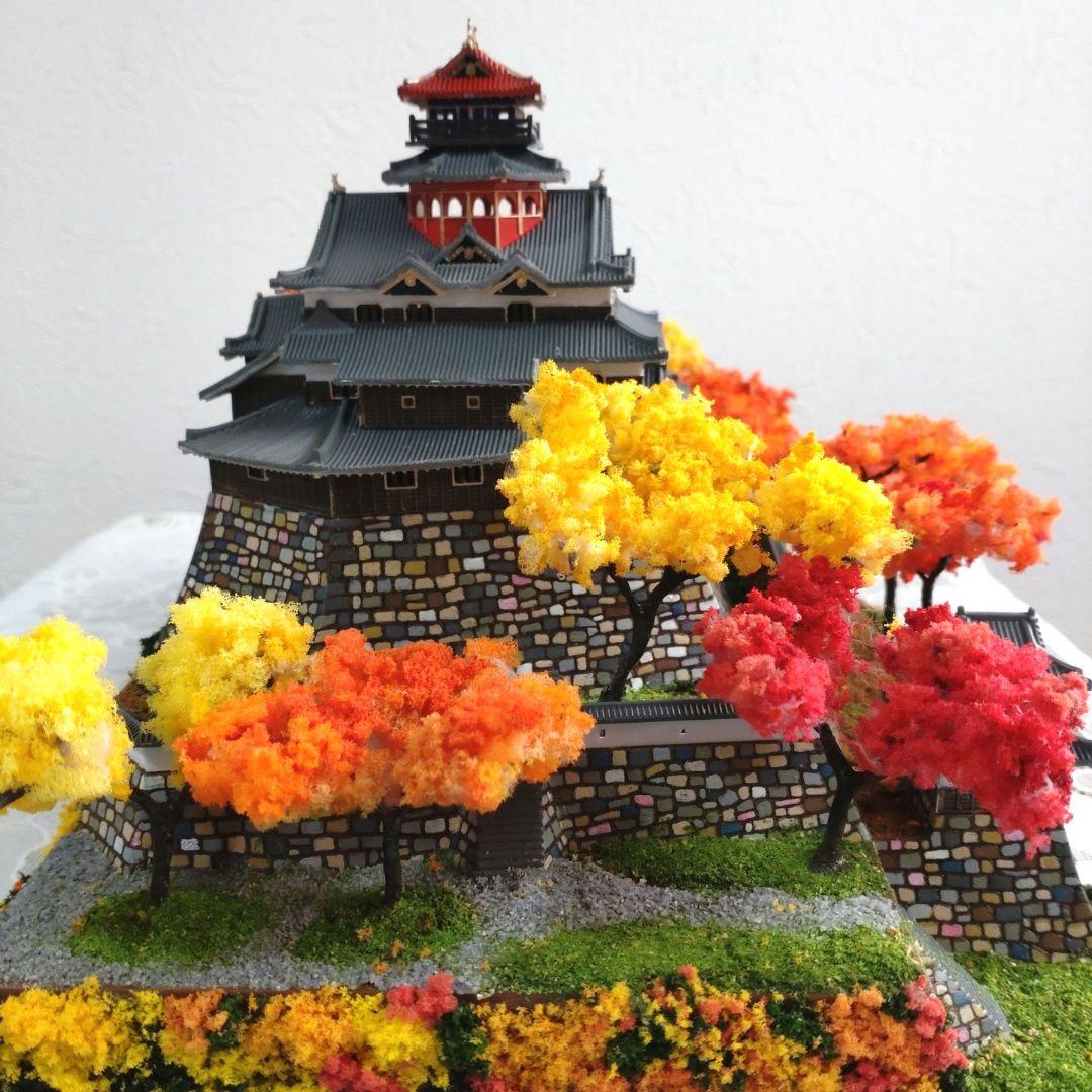 安土城　プラモデル　組立済完成品　秋（紅葉）バージョン