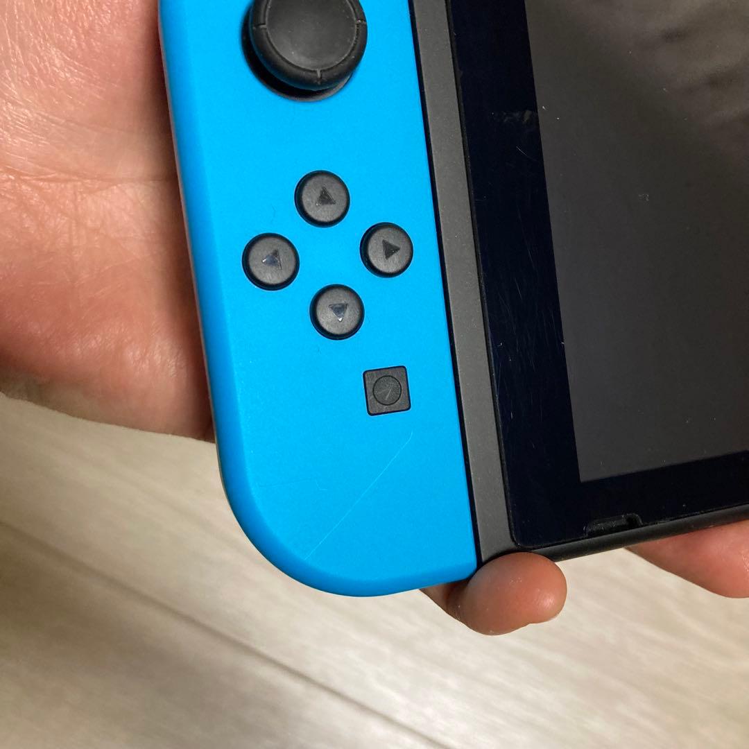 Nintendo Switch 本体　 ネオンブルー/ ネオンレッド