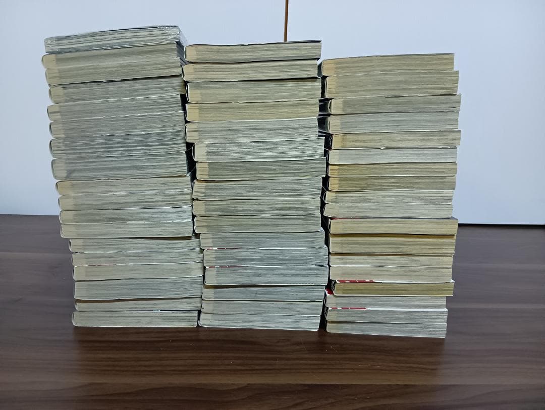 漫画「ひぐらしのなく頃に」50冊以上　コミックス