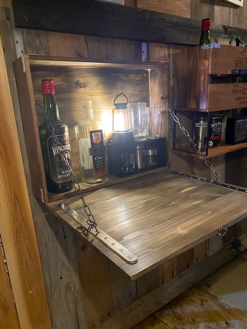 壁掛けテーブル　壁掛け収納　インダストリアル