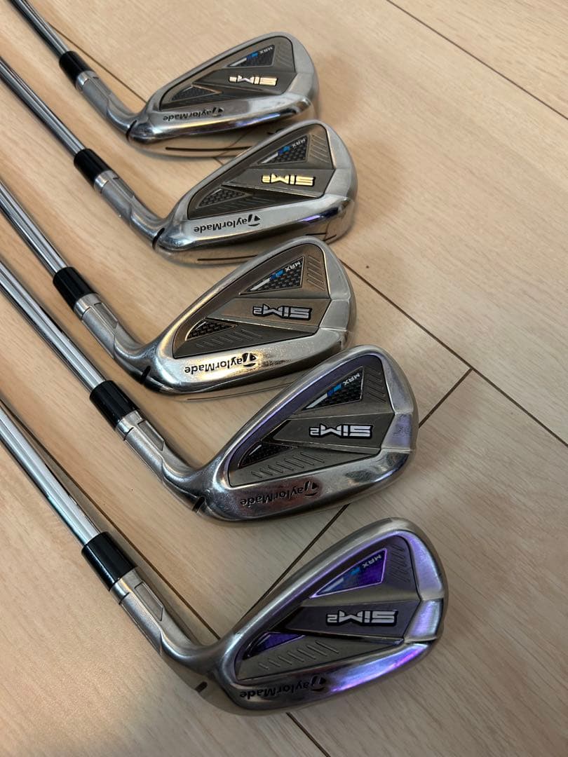 テーラーメイド　SIM2MAXアイアンセット　6〜P
