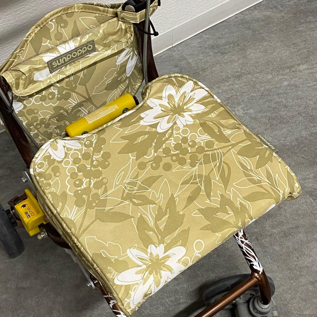 安寿 シルバーカー さんぽっぽ 折りたたみ式 D70