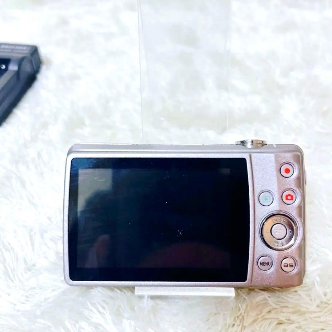 CASIO EXILIM EX-Z270 動作確認済み　コンデジ　コンパクト