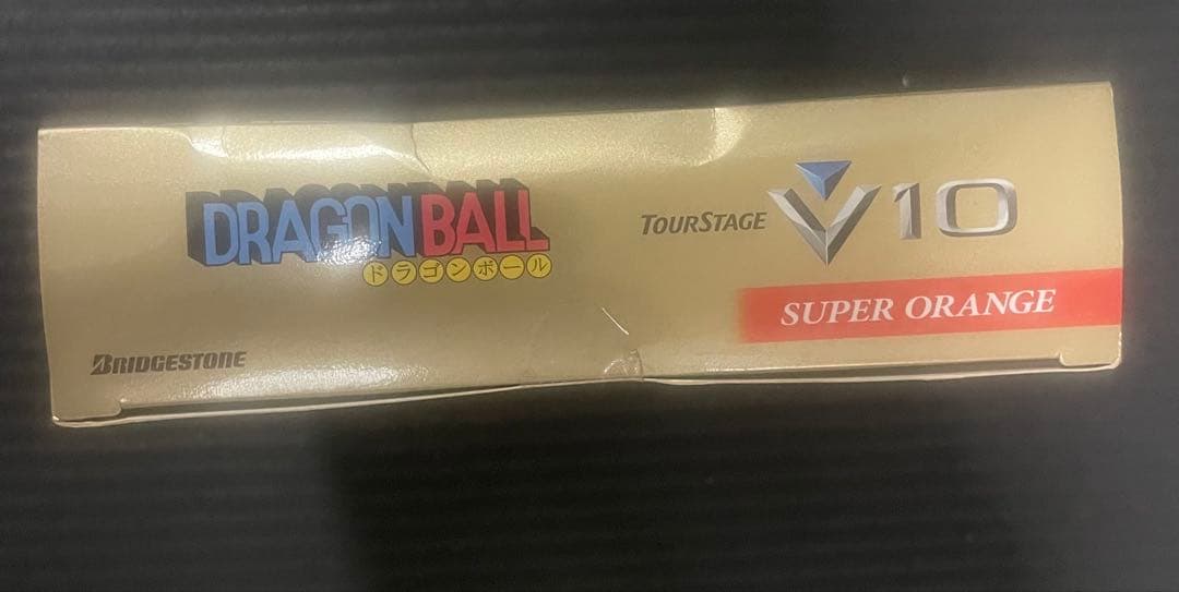 ドラゴンボールとワンピースゴルフボールのセット（TOUR STAGE V10）