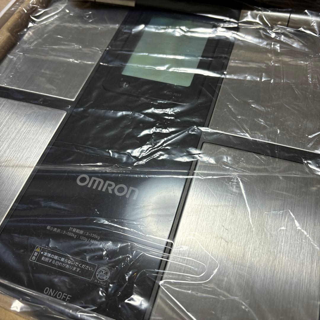 OMRON Karada Scan 703T 体重体組成計