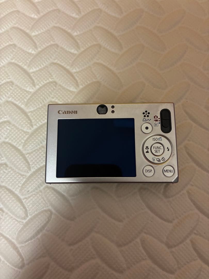 ち*ず様 canon&キャノン　ixy10 デジタルカメラ