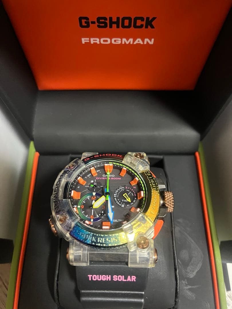 CASIO G-SHOCK ボルネオレインボー　フロッグマン