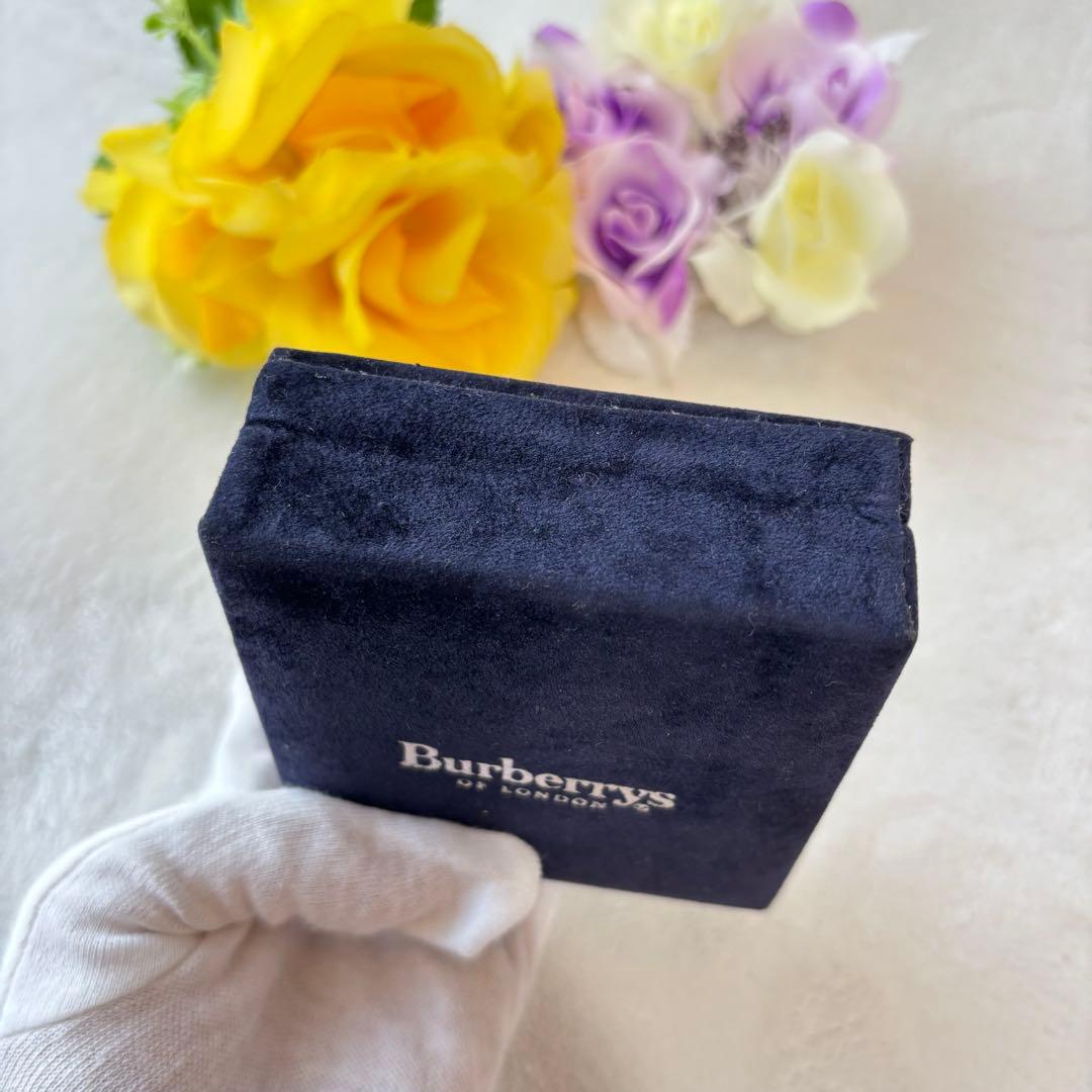新品未使用✨　Burberry バーバリー　ネクタイピン　カフスセット　金金具