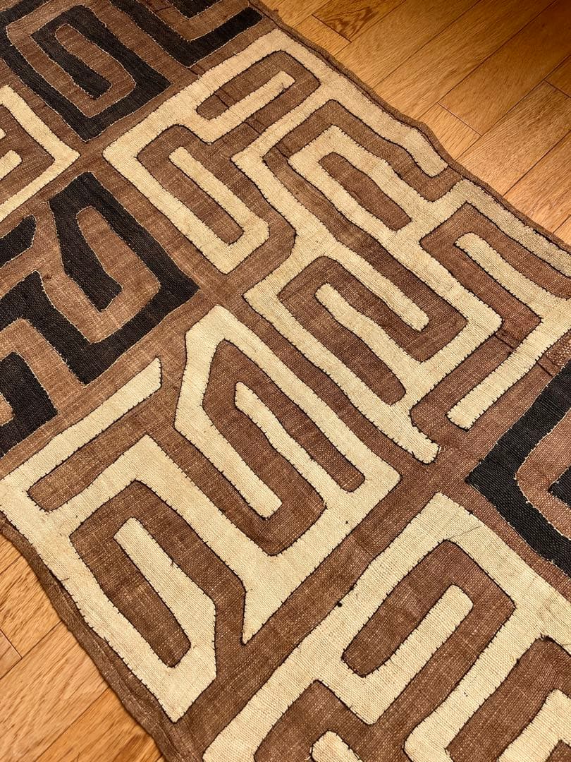 【希少・アフリカ クバ布 4m20cm】インテリアやアートに最適！