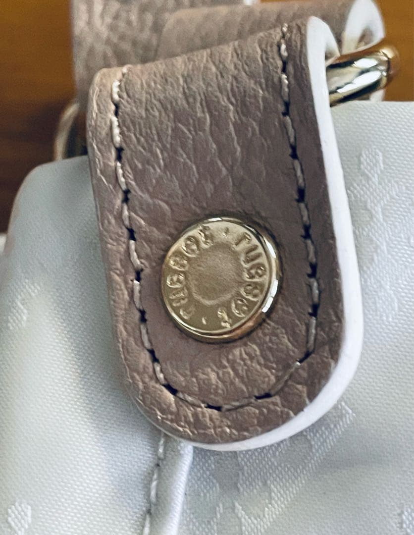 ⭐️russet ラシット　オフホワイト　未使用　高級感満載⭐️斜め掛けバック付き