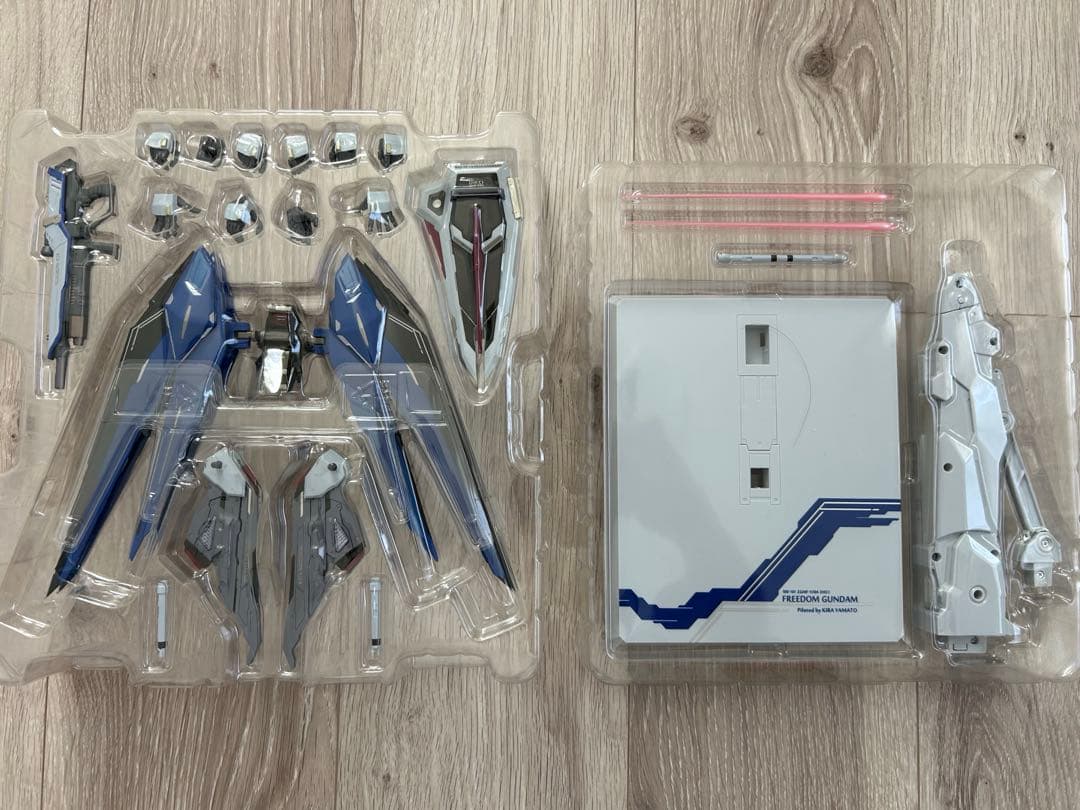 LBUILDメタルビルド　フリーダムガンダム・ジャスティスガンダムセット