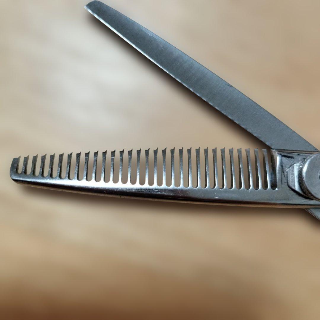 マユミシザー　セニングシザー　ケース付き ６インチ　プロ用