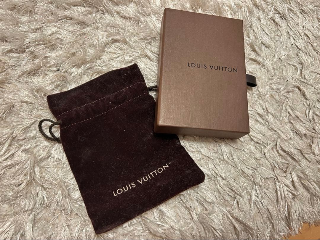 ヴィトン　バングル