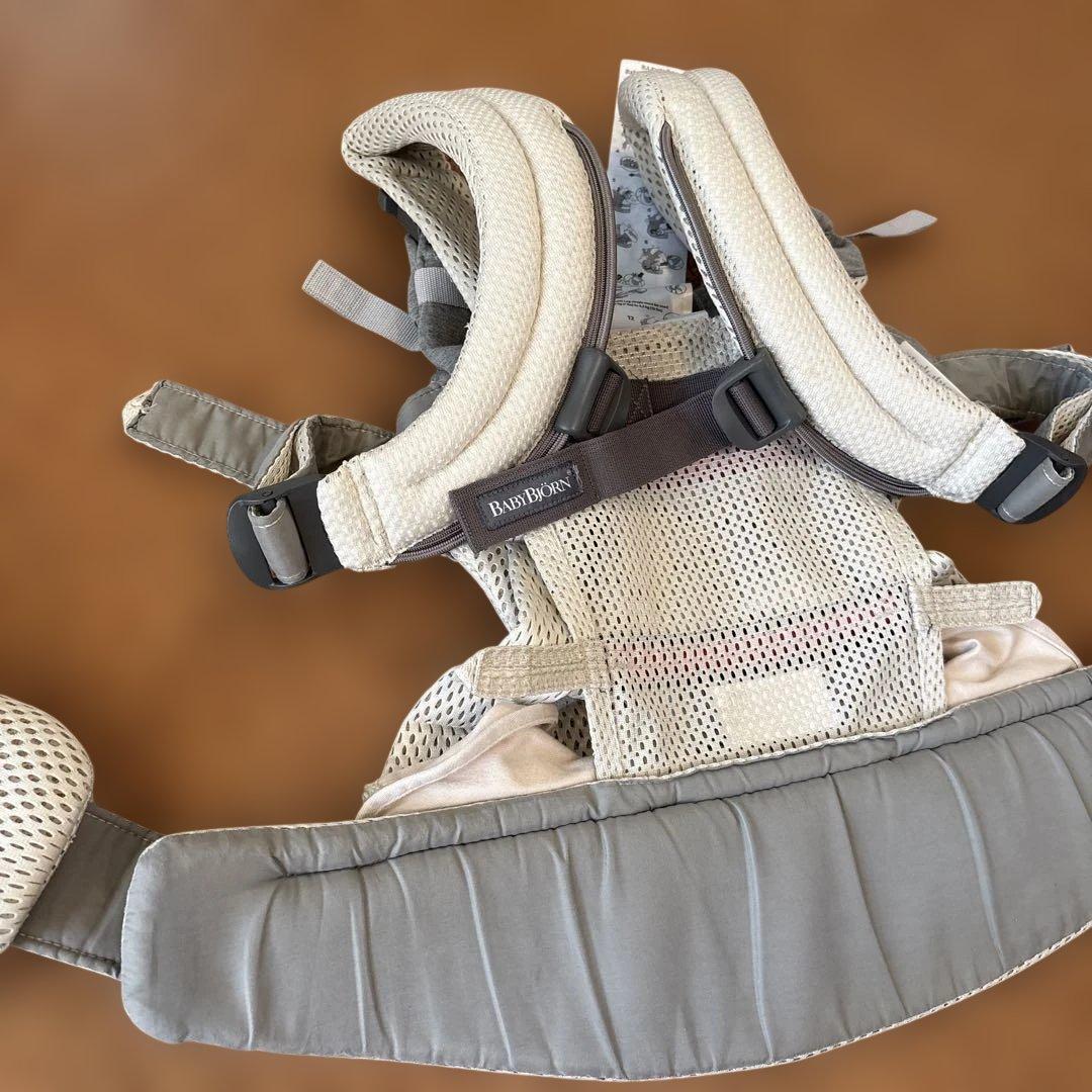 BABYBJÖRN 抱っこ紐 メッシュ クリーム　ハーモニー