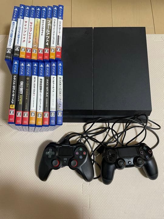 PS4  500GB &コントローラ2つ & ソフト17本