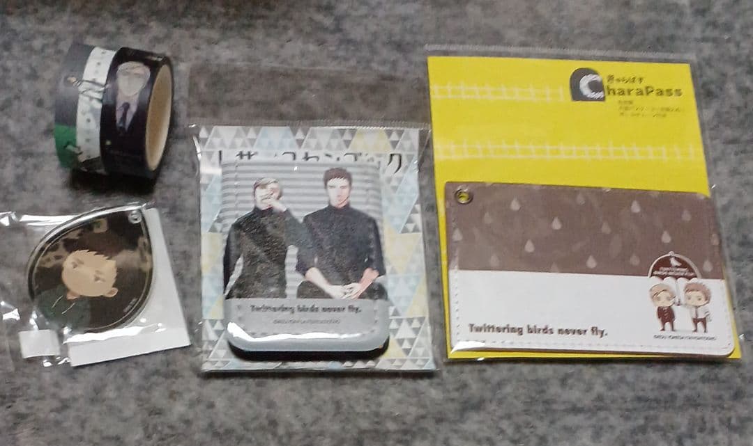 ヨネダコウ　きゃらぱす　定期入れ　囀ずる鳥は羽ばたかない　レザーフセンブック　他