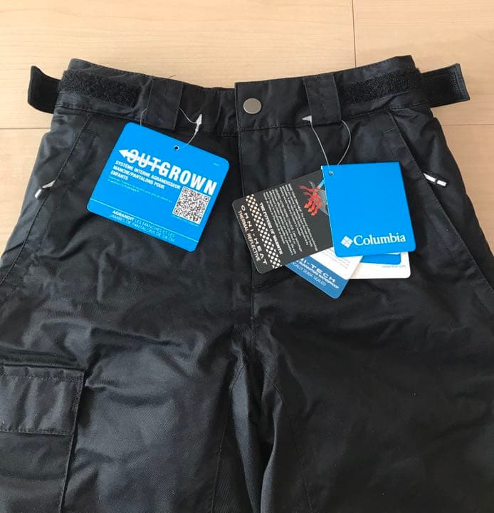 <新品 タグ付> コロンビア スキーパンツ  130-140cm サイズ調整可