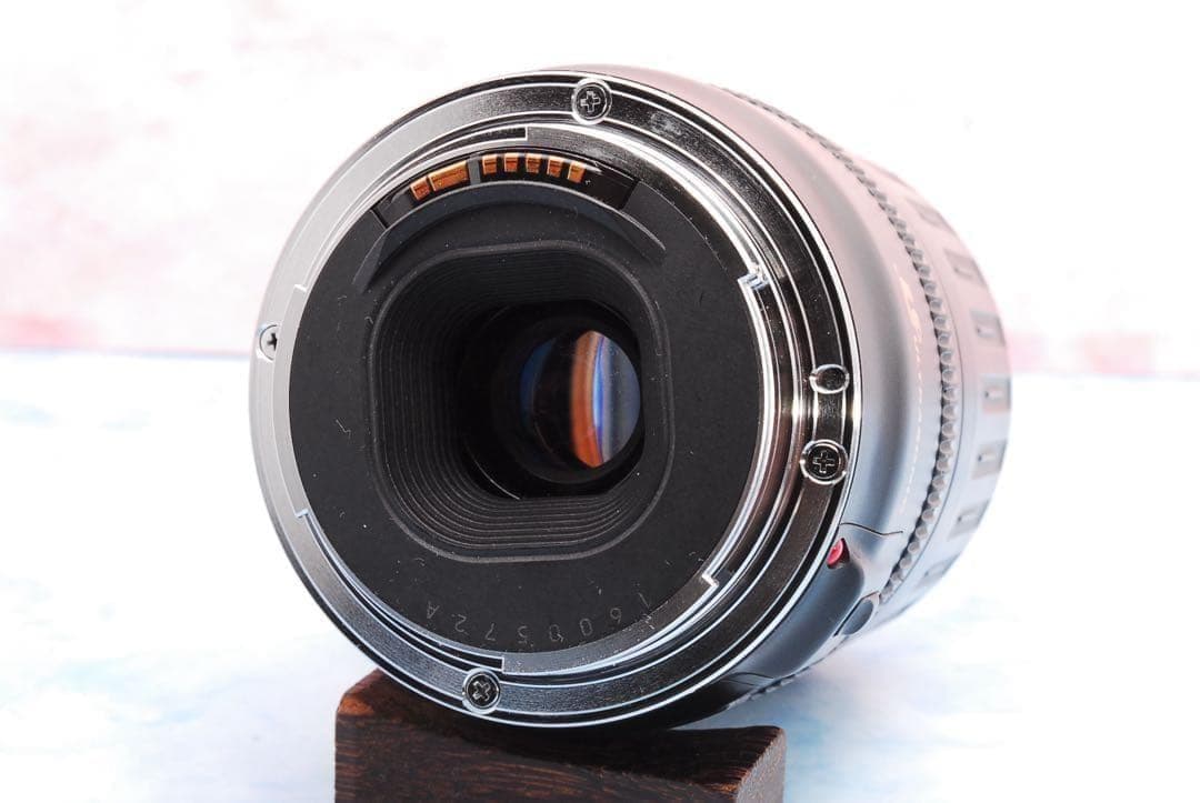 ★Canon Kiss X7★一眼レフカメラ★バッグ付★便利な高倍率レンズ