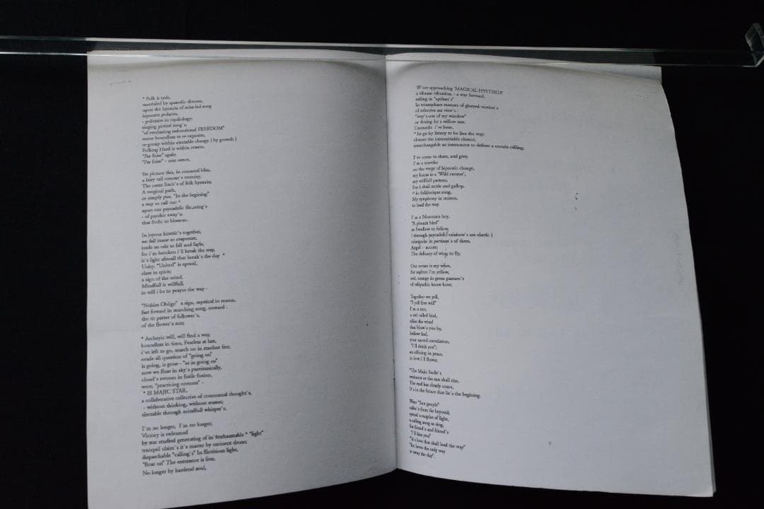 アート・デザイン・音楽 the majic smiles:mark brthwick)