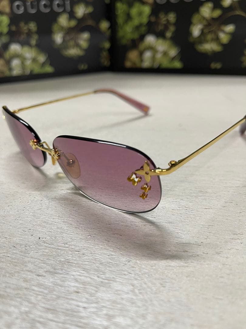 ルイ・ヴィトン デスマヨ レクタングル サングラス