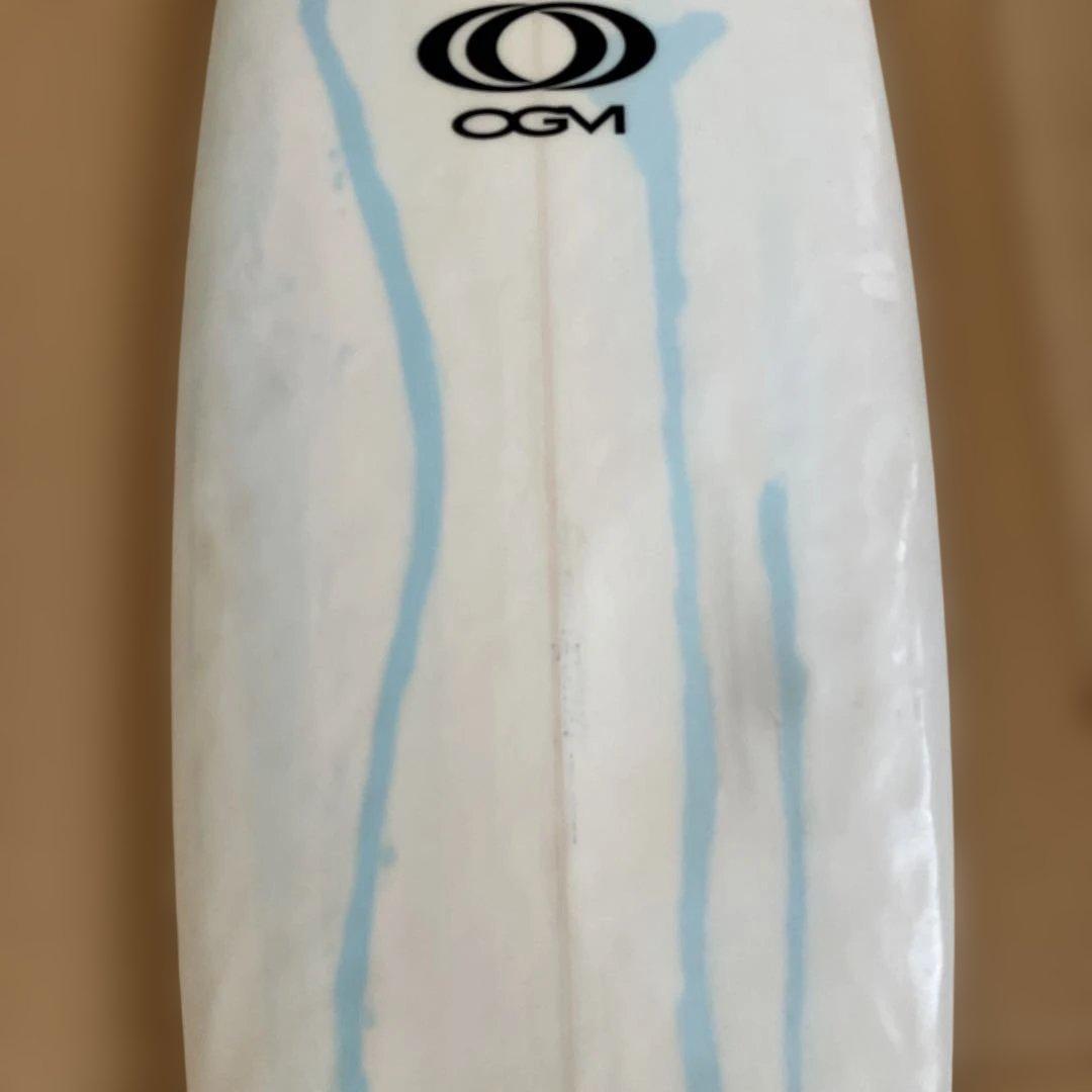 ショートボード ホワイト・ブル