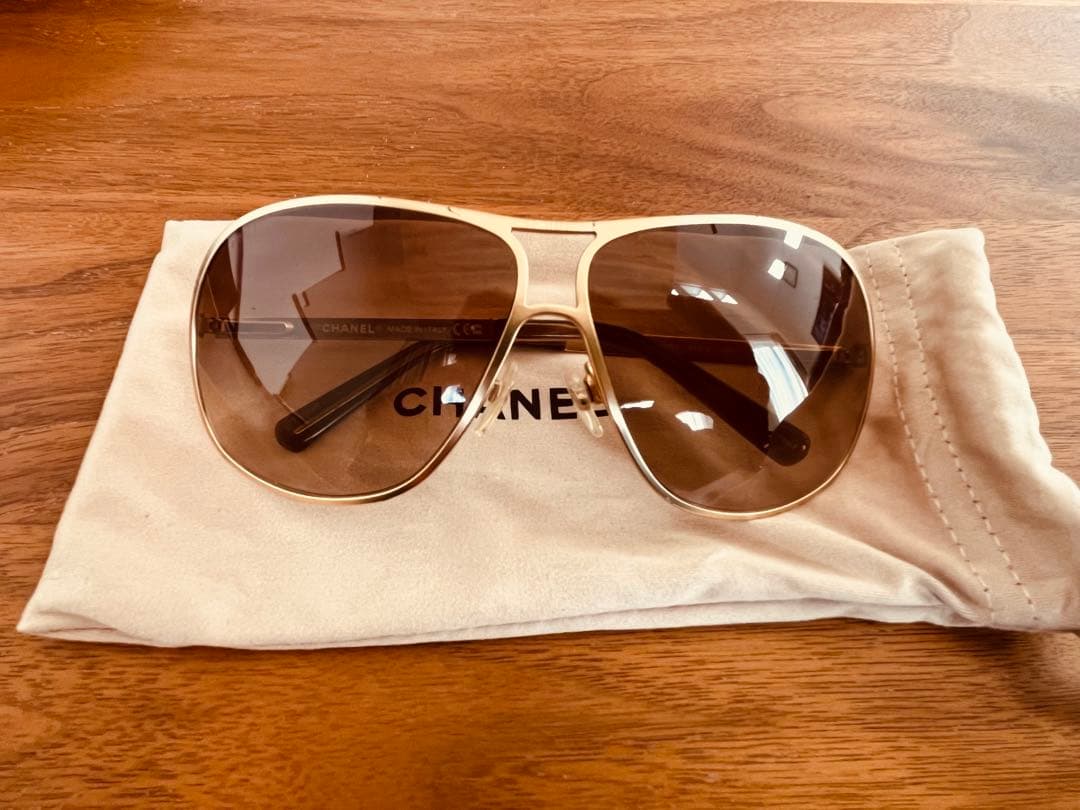 CHANEL ブラウン サングラス ケース付き