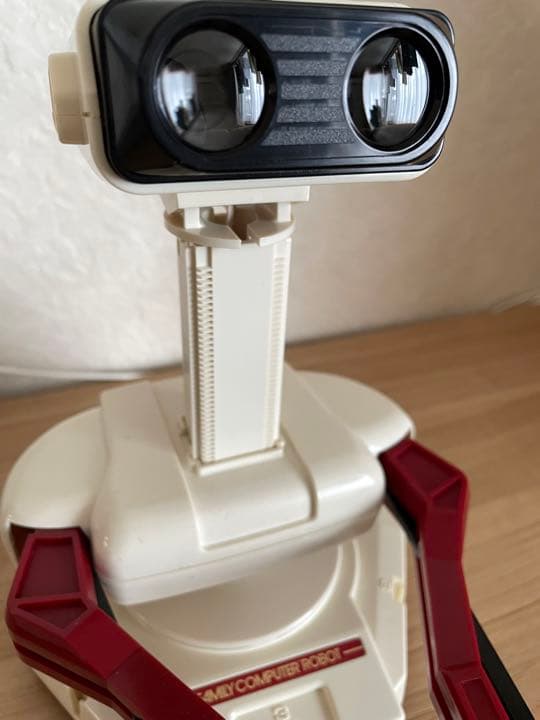 ファミリーコンピュータ　ロボット　新品未使用品　箱　取説有り