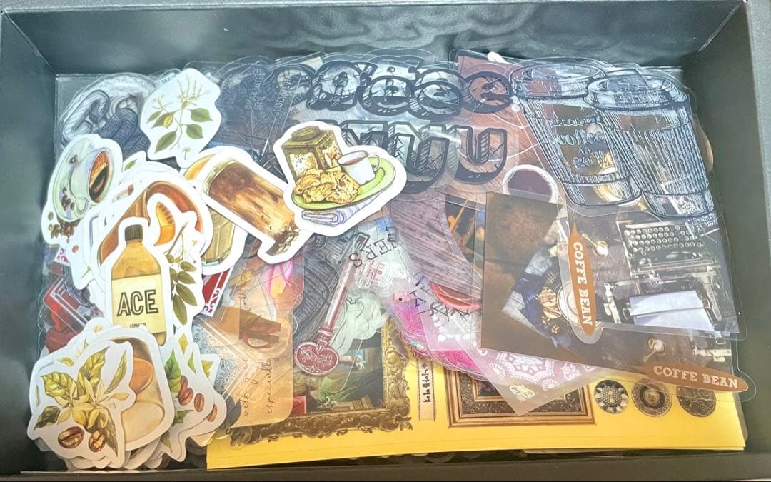 【大量】コラージュ素材 まとめ売り 整理　最後の箱！