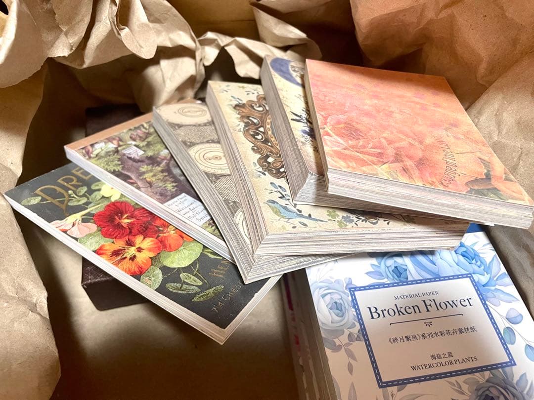 【大量】コラージュ素材 まとめ売り 整理　最後の箱！