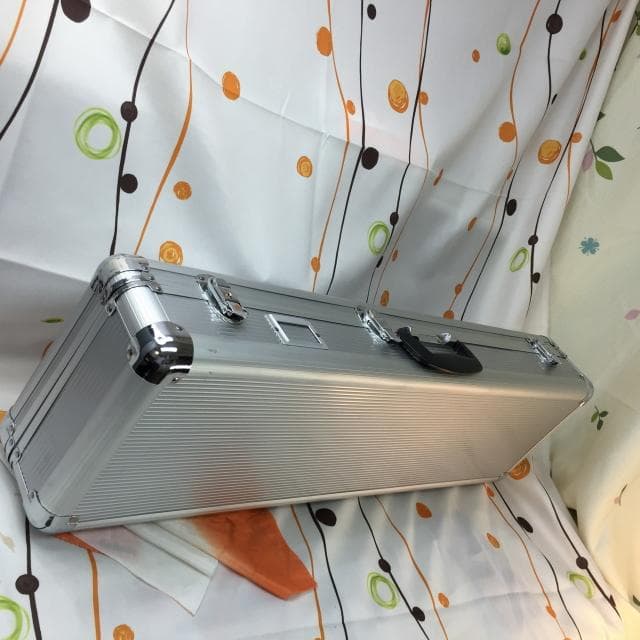 新品未使用(送料無料)13.000円　沖縄三線専用　一丁入アルミハードケース