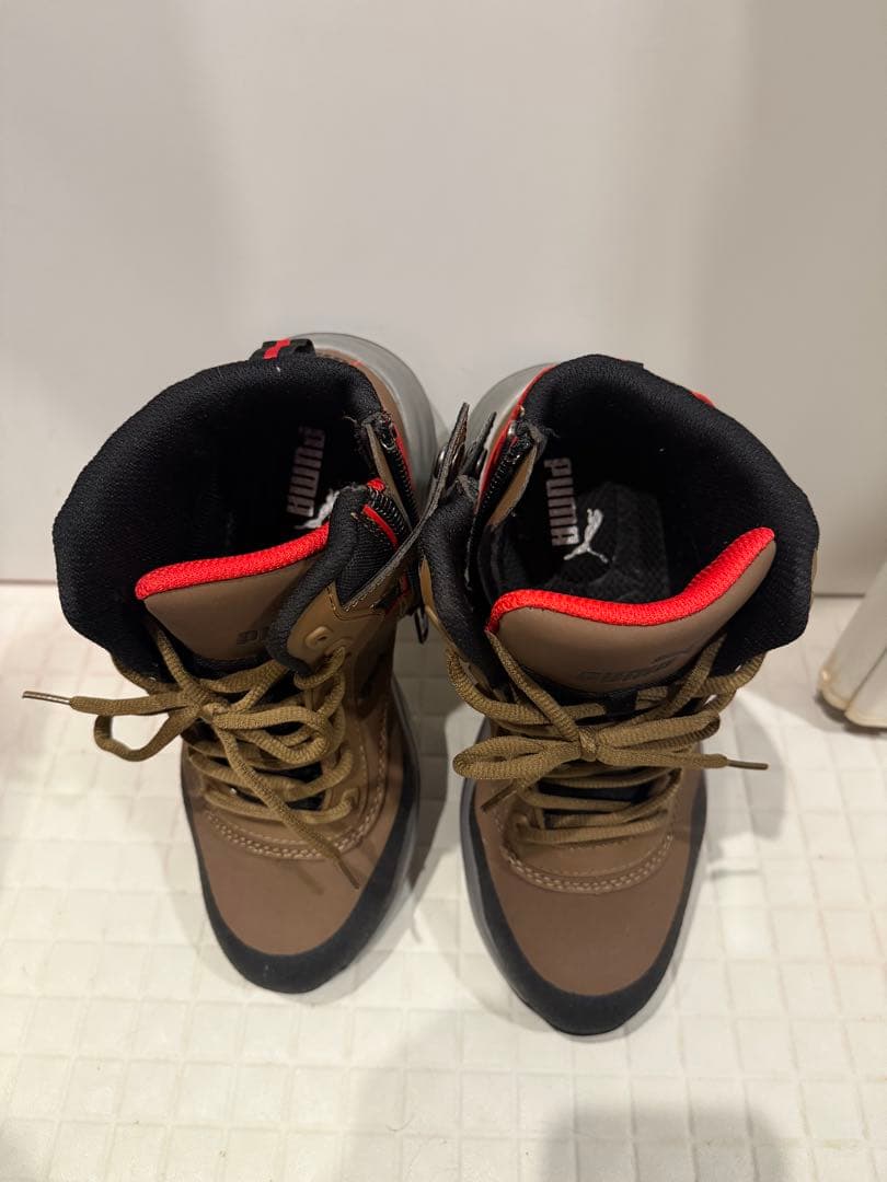 Pumaアスレチックライダー安全靴ディスクオリーブ系ブラウン系ジップアップBOA