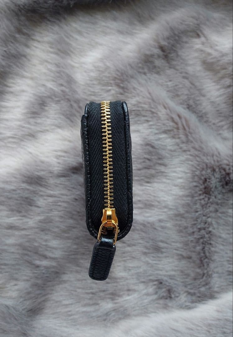 【極美品 付属品完備】【CHANEL】 パース キャビアスキン ブラック