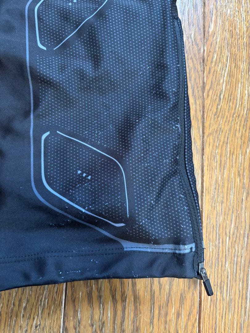 SIXPAD シックスパッド パワースーツ レディース上Sサイズ　下Mサイズ