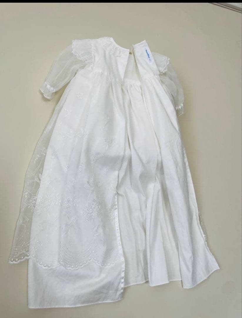 ホワイトベビードレスセット　退院着　ベビードレス　ファミリア