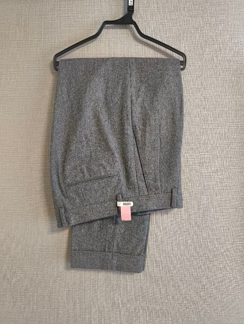 ブリティッシュメイド　プリーツ入りスラックス　フランネル