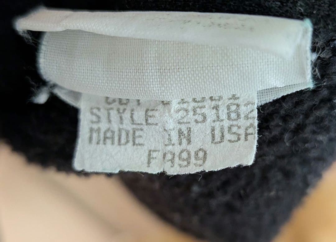 ま*う様 古着　patagonia　パタゴニア　シンチラベスト　フリースベスト