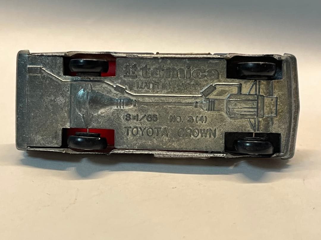 トミカ 黒箱 4-1-1 トヨタ クラウン パトカー 1Aホイール 最初期A灯