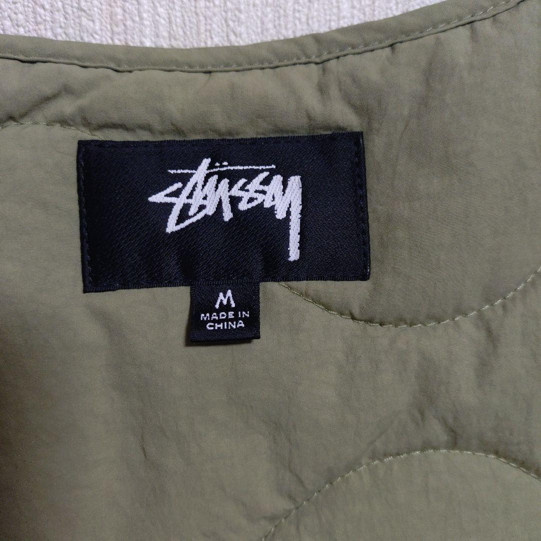 stussy キルティングベスト　Mサイズ　オリーブ