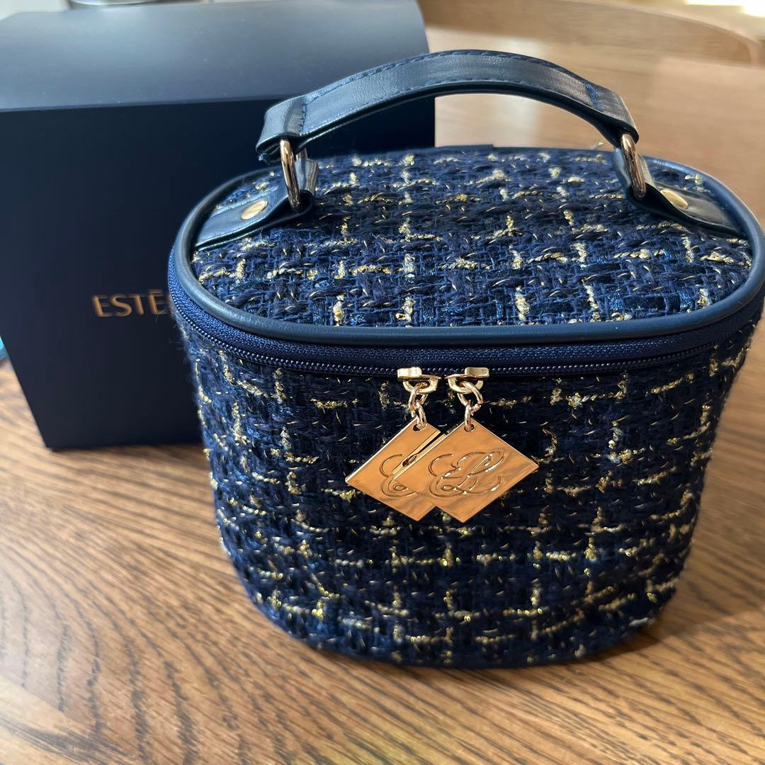 エスティローダー　グッドアズゴールド2024